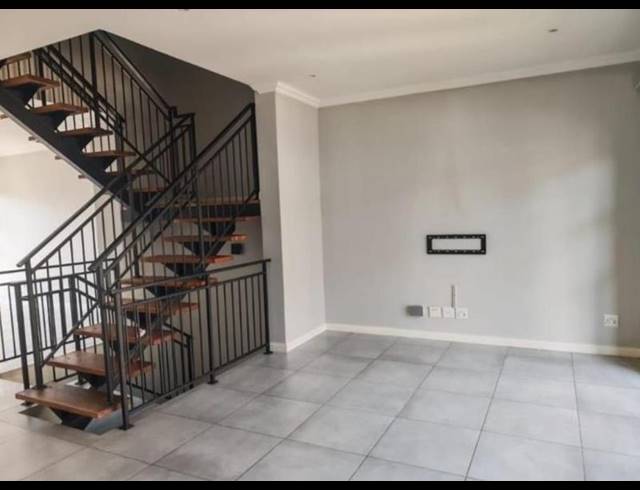 3 BEDROOM PROPERTY TO RENT IN BRYANSTON